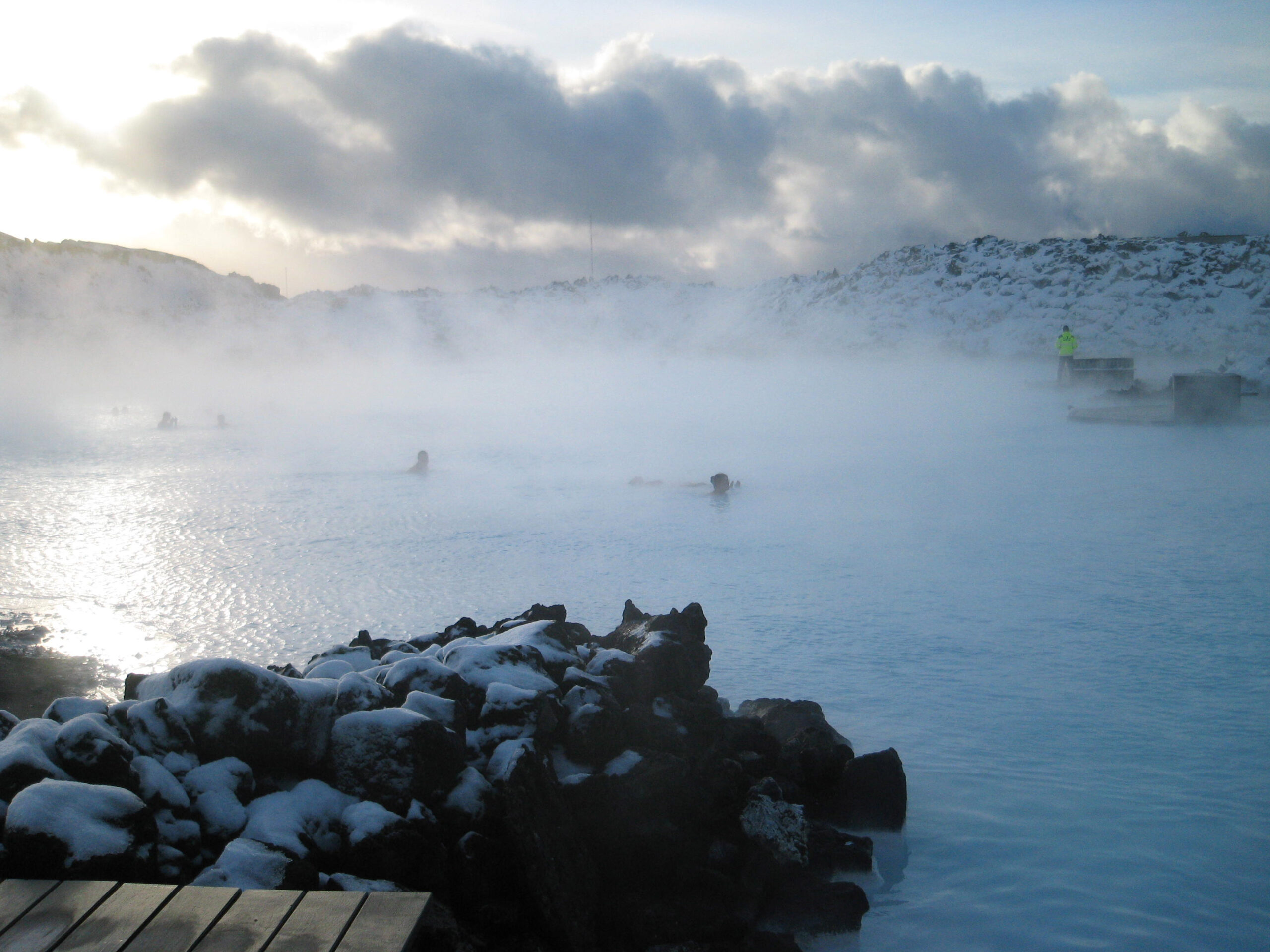 CONFERENCE IMAGES DU MONDE : 15 MARS // 14H : L'ISLANDE, TERRE DES EXTREMES (film de Claude Poret & Michel Brouchon)