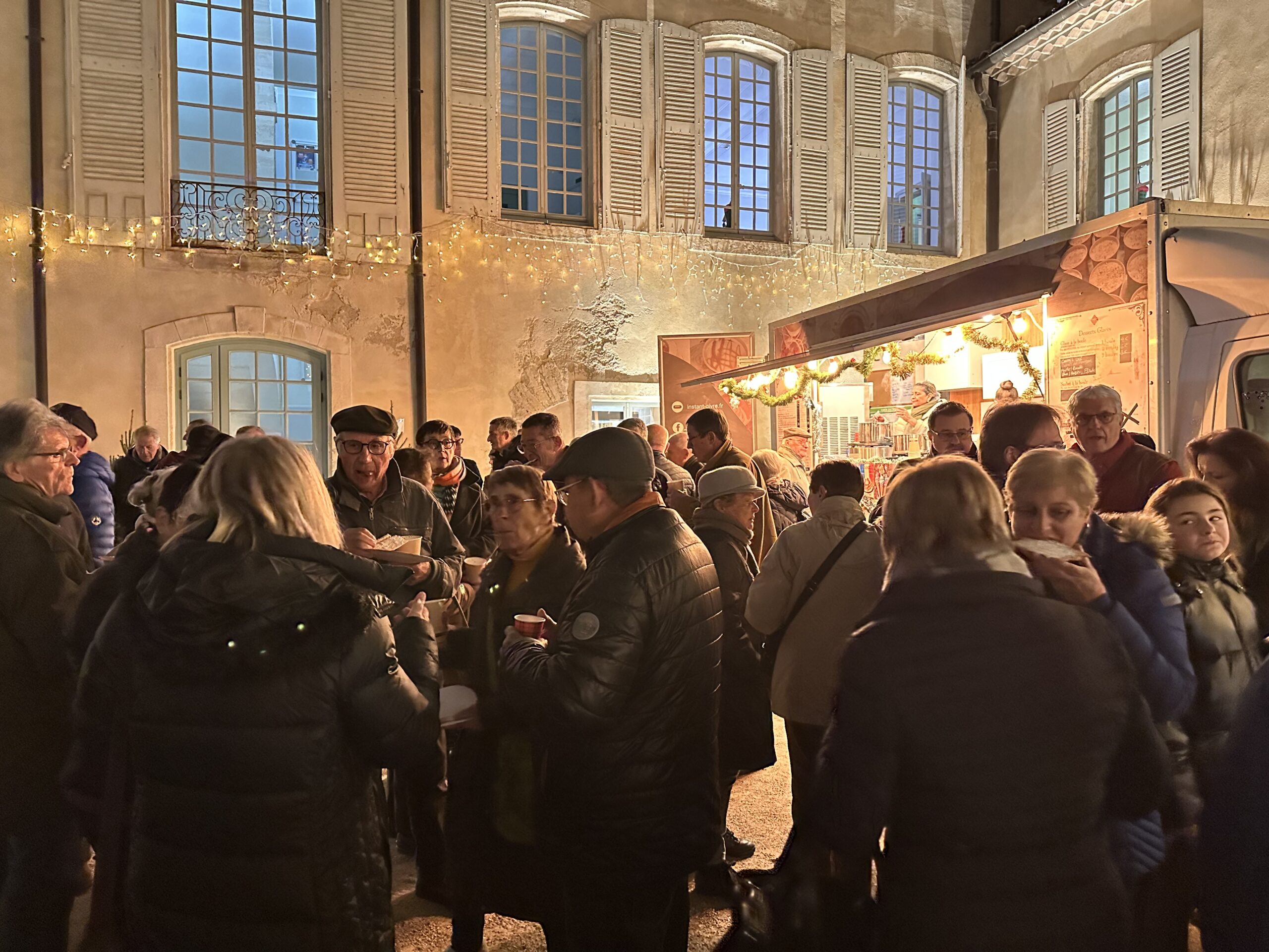 Inauguration exposition de Noël et crèche provençale 2025